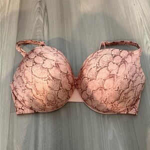 SKIMS Snake Print Bra - Pink